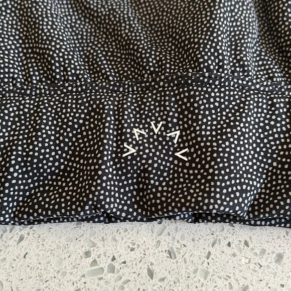 Varley Berkeley Racerback Sports Bra in Black and Tan Mini Dots - Size Small - Picture 3 of 7